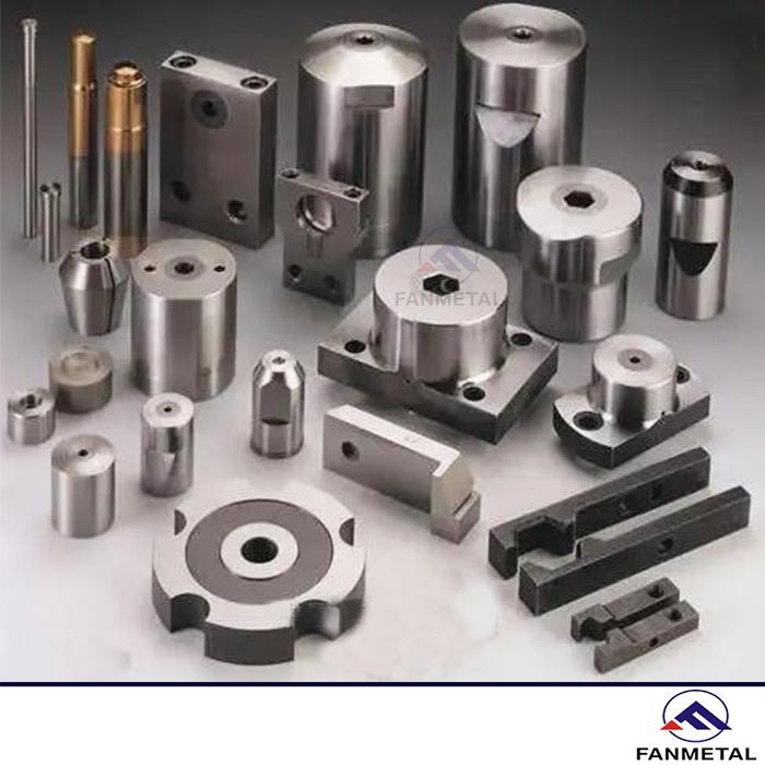 Tungsten carbide for molding